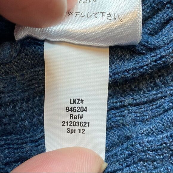 Eddie Bauer Blue Cable Knit Cardigan Sweater Size Medium - Picture 5 of 10